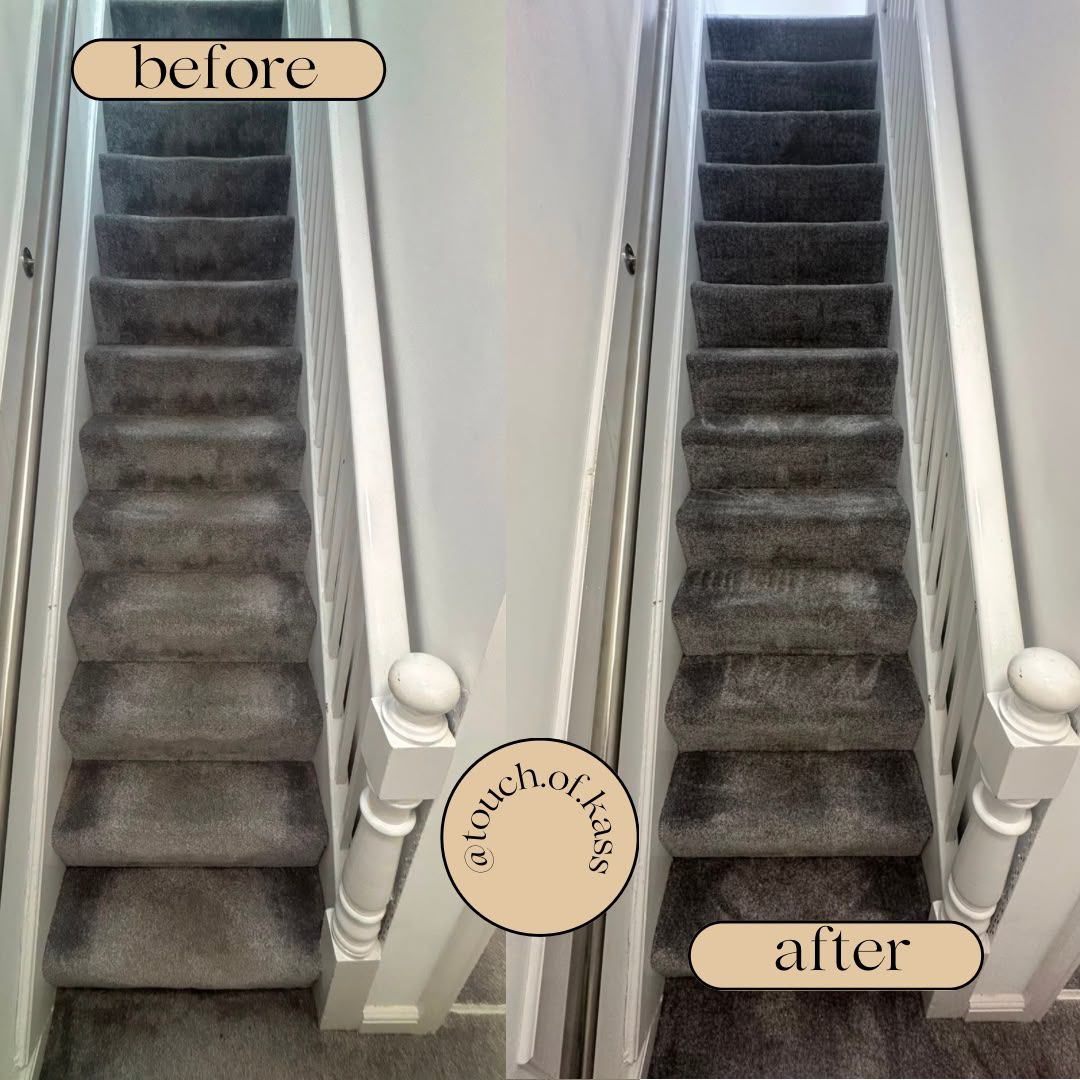 Staircase carpet cleaning before and after